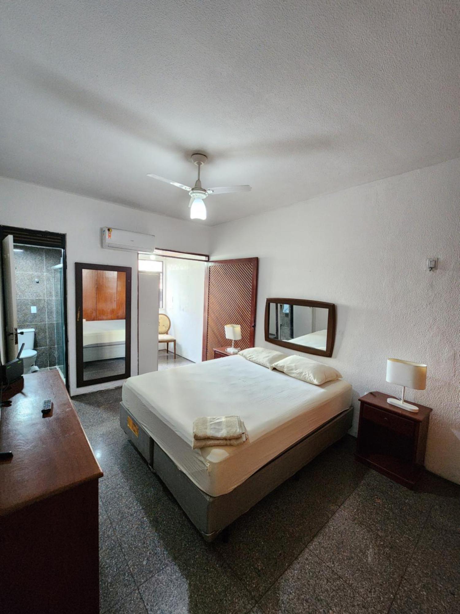 Apartamento Em Meireles, De Iracema